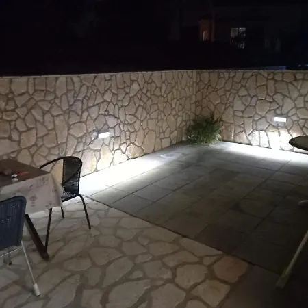 Daire Apartman Sanja *