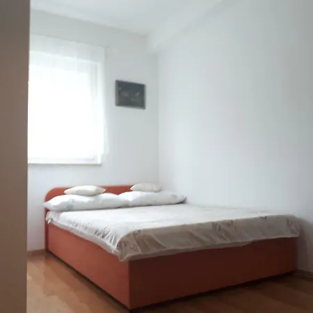 Daire Apartman Sanja *